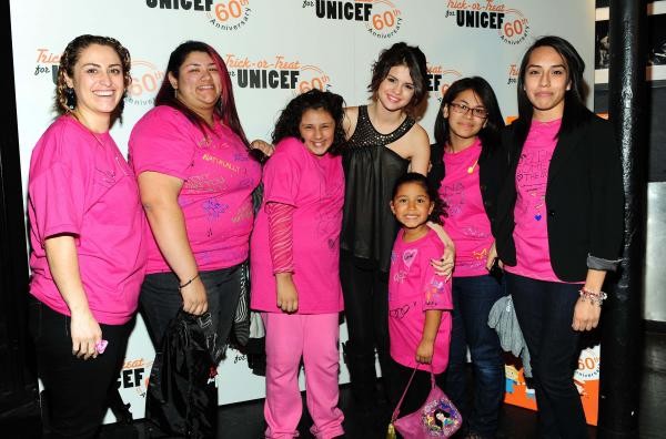 UNICEF Charity Concert Oct 2010 Selena Gomez