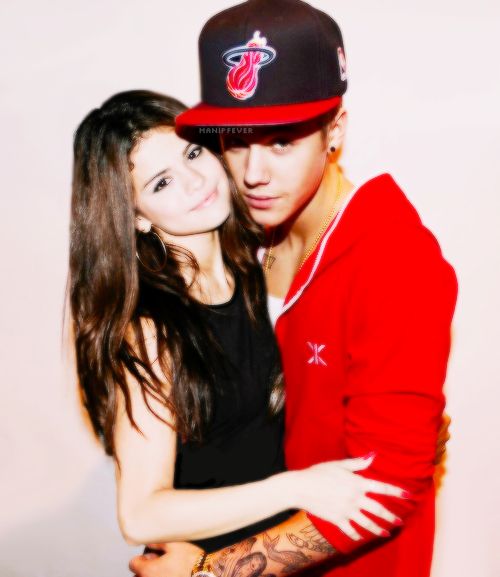 Selena Gomez and Justin Bieber set many hearts aflutter when they started dating 