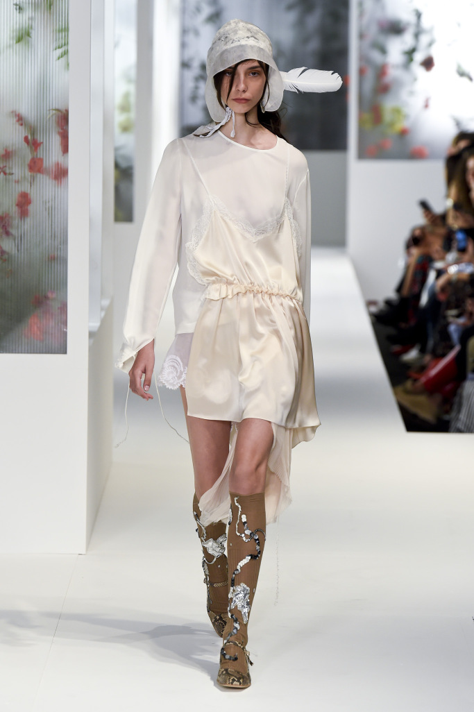 Preen by Thornton Bregazzi RTW London Spring Summer 2018