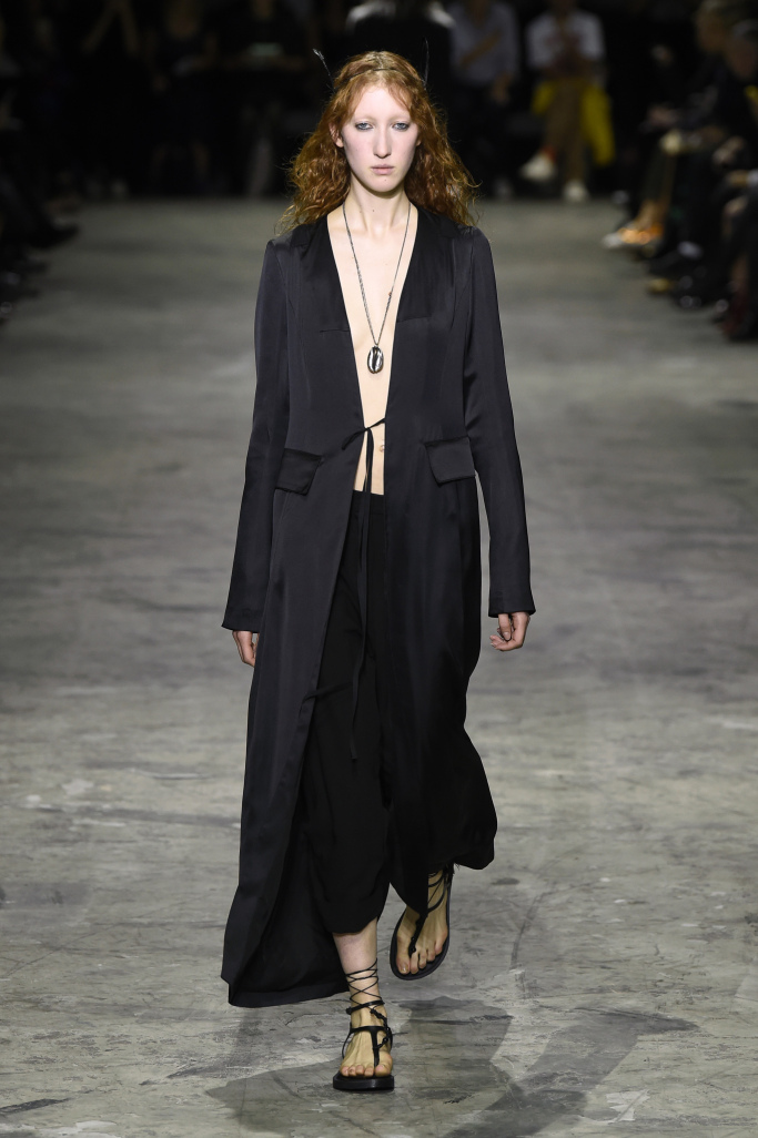 Ann Demeulemeester RTW Paris Spring Summer 2018