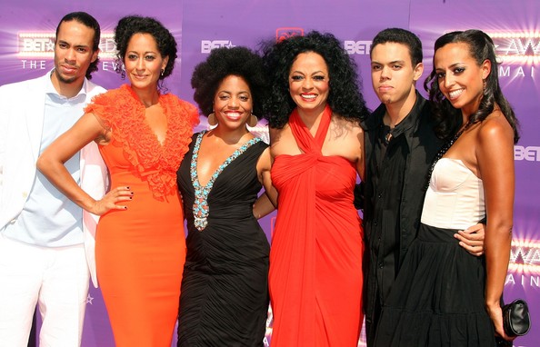Diana Ross with her five children