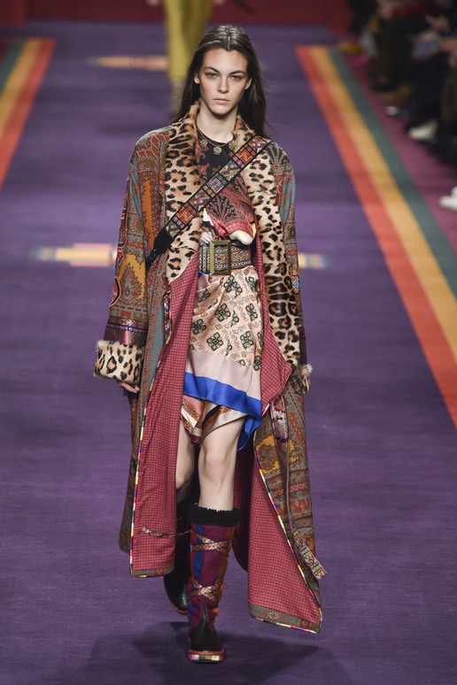 ETRO Fall 2017 Ideas for Holiday Gifting