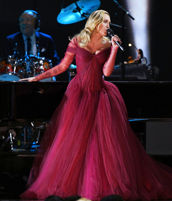 Miley Cyrus at the 2018 Grammy Awards