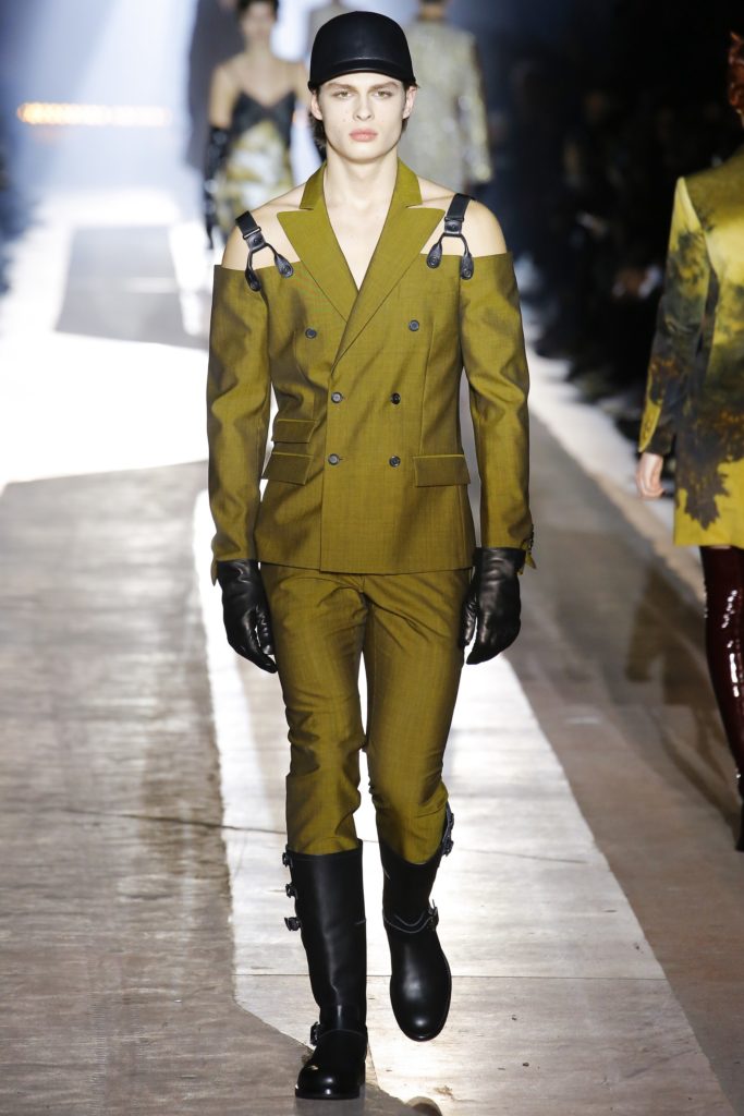 Moschino Menswear Fall 2018 Milan Fashion Week