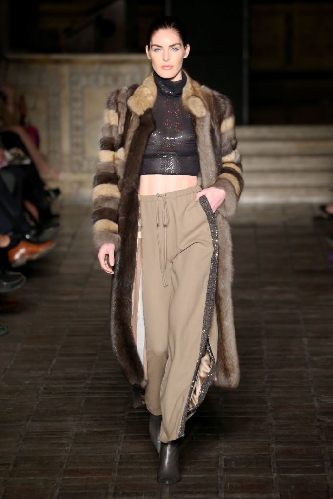 Dennis Basso RTW Fall 2018- New York Fashion Week