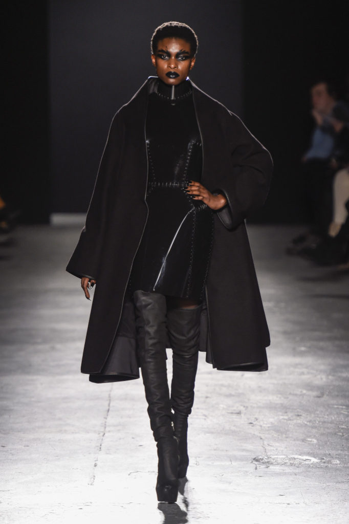 Gareth Pugh RTW Fall 2018 London Fashion Week