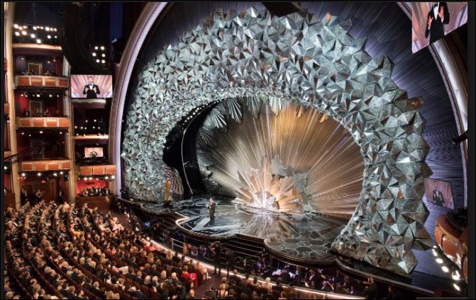 The magnificent set design at the 90th Oscars was reminiscent of exploring the caverns of a jeweled cave