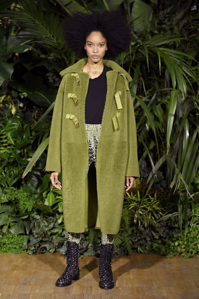 Vionnet RTW Fall 2018 - Milan Fashion Week