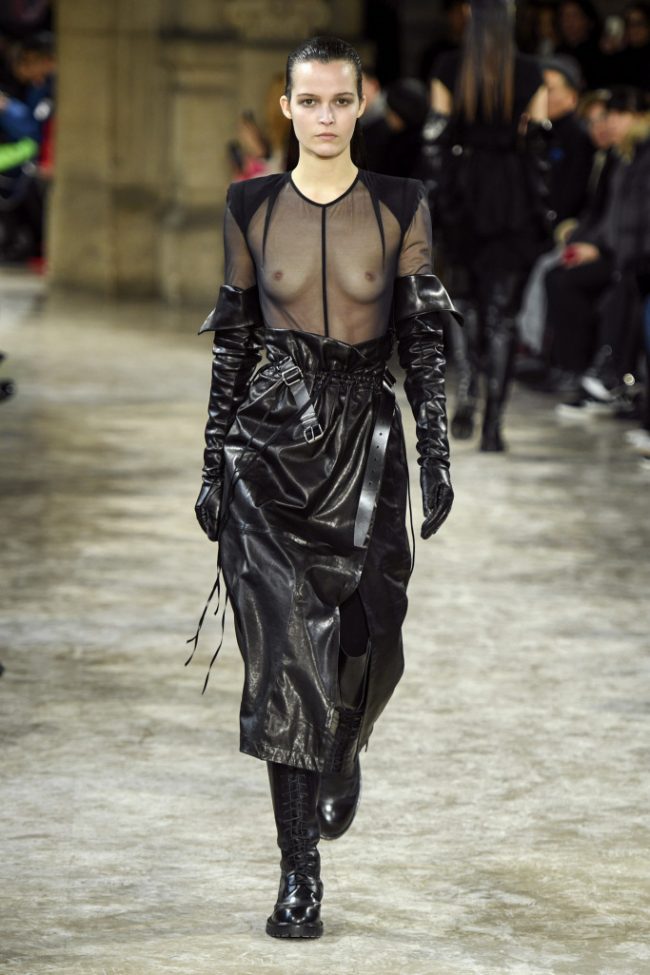 Ann Demeulemeester RTW Fall 2018 - Paris Fashion Week