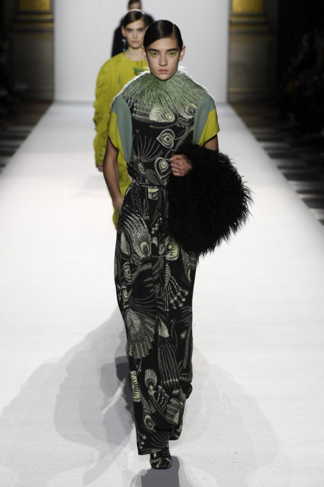 Dries Van Noten RTW Fall 2018 - Paris Fashon Week