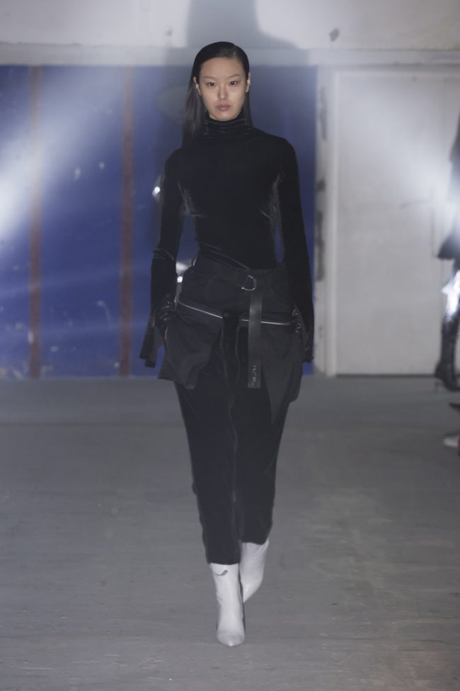 Unravel RTW Fall 2018 - PARIS Fashion Week