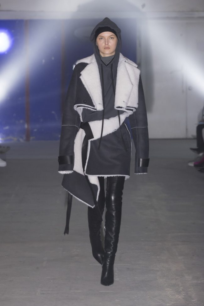 Unravel RTW Fall 2018 - PARIS Fashion Week