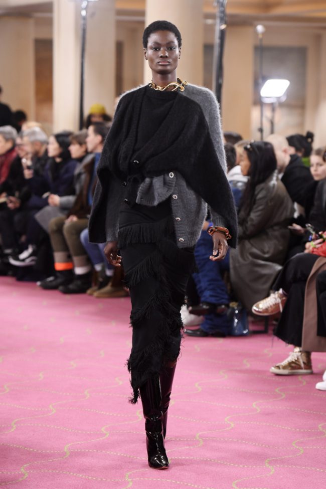 Y/Project RTW Fall 2018 - Paris Fashion Week