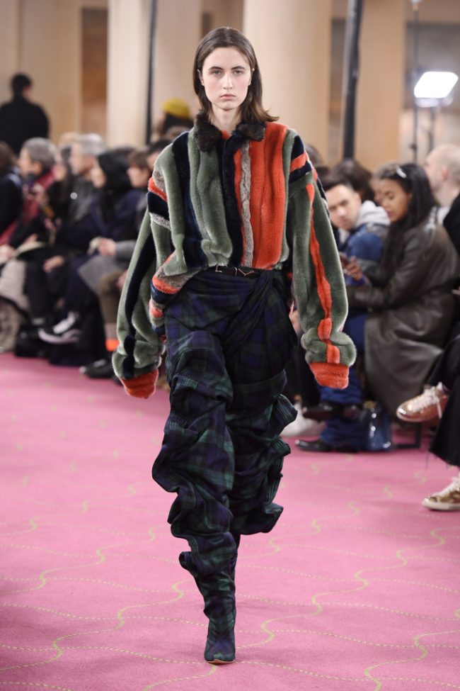 Y/Project RTW Fall 2018 - Paris Fashion Week