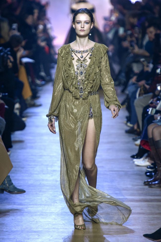 Ellie Saab RTW Fall 2018 - Paris Fashion Week