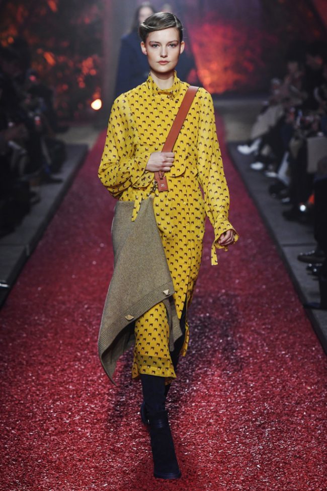 Hermes RTW Fall 2018 - Paris Fashion Week