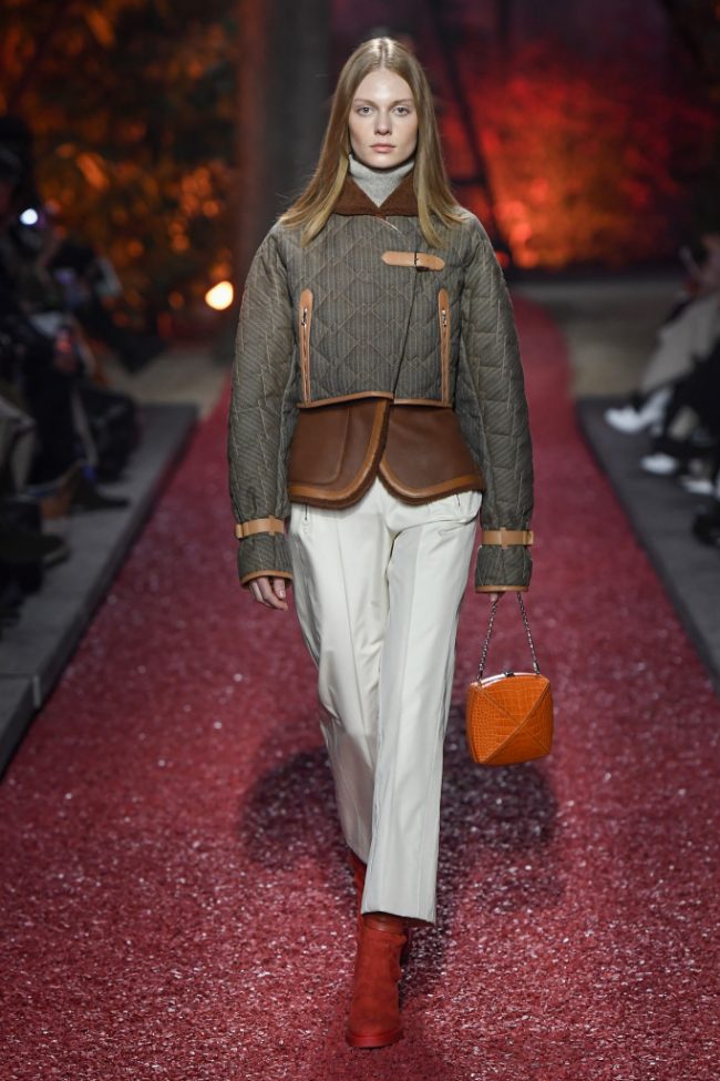 Hermes RTW Fall 2018 - Paris Fashion Week