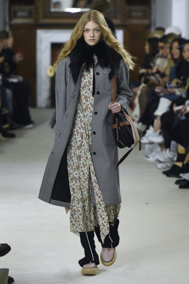 Loewe RTW Fall 2018 - Paris Fashion Week