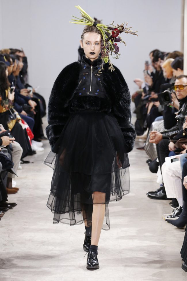 Noir Kei Ninomiya RTW Fall 2018 - Paris Fashion Week