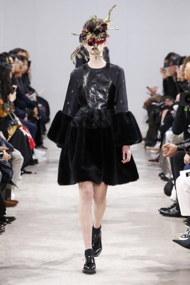 Noir Kei Ninomiya RTW Fall 2018 - Paris Fashion Week