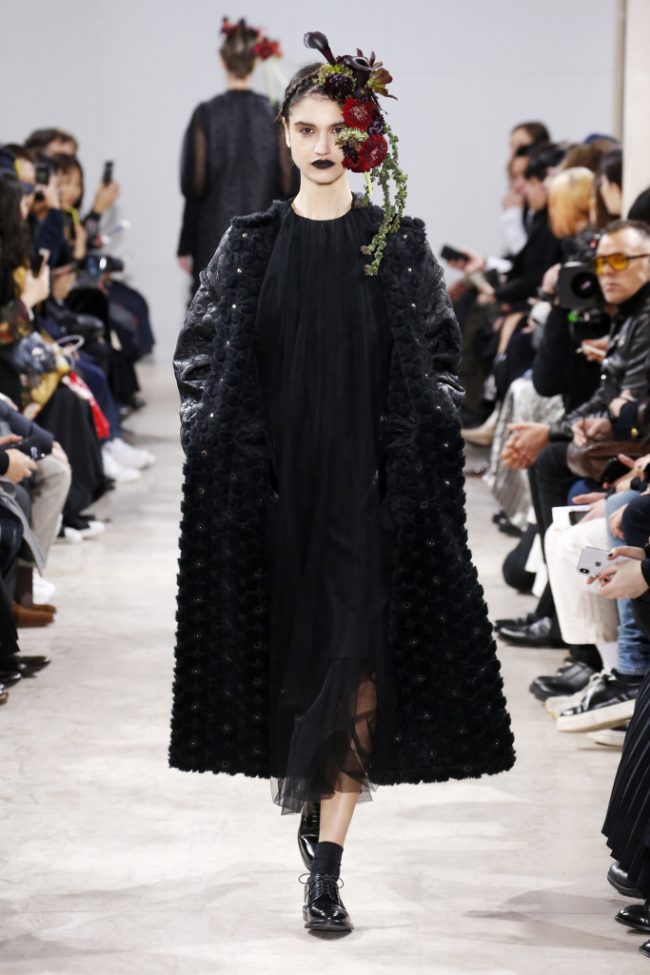 Noir Kei Ninomiya RTW Fall 2018 - Paris Fashion Week