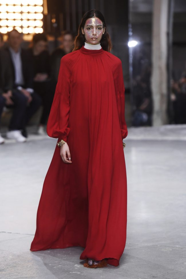 Giambattista Valli RTW Fall 2018 - Paris Fashion Week