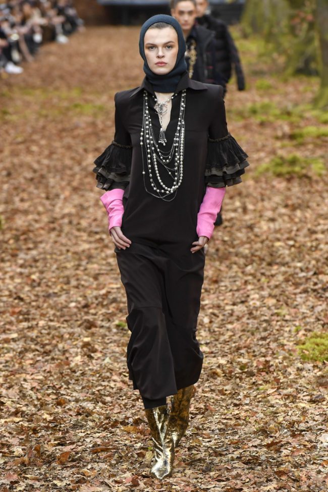 Chanel RTW Fall 2018 - Paris Fashion Week