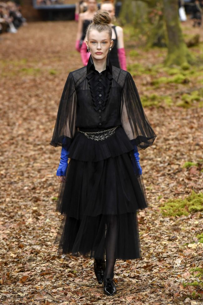 Chanel RTW Fall 2018 - Paris Fashion Week