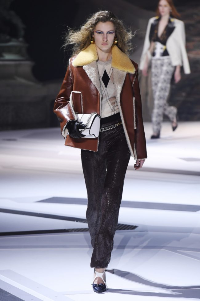 Louis Vuitton RTW Fall 2018 - Paris Fashion Week