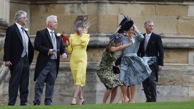 Guest arrive at the wedding of Princess Eugenie and Jack Brooksbank