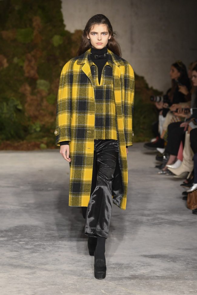 Alexa Chung RTW Fall 2019 London Fashion Week