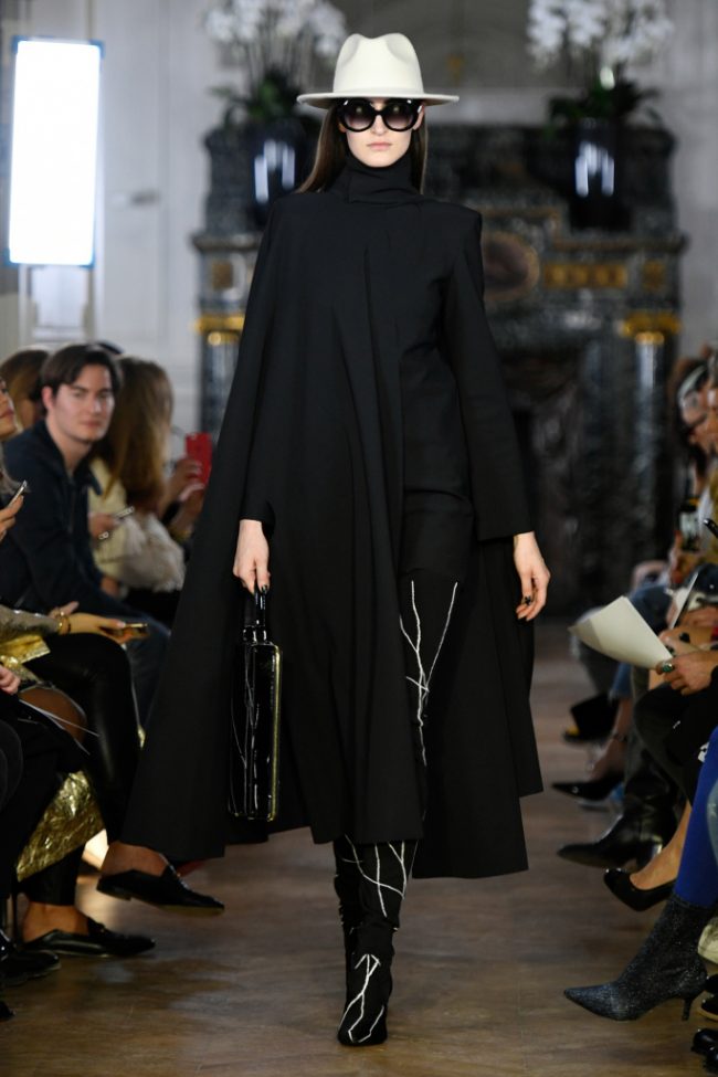 Guy Laroche RTW Fall 2019 Paris fashion Week