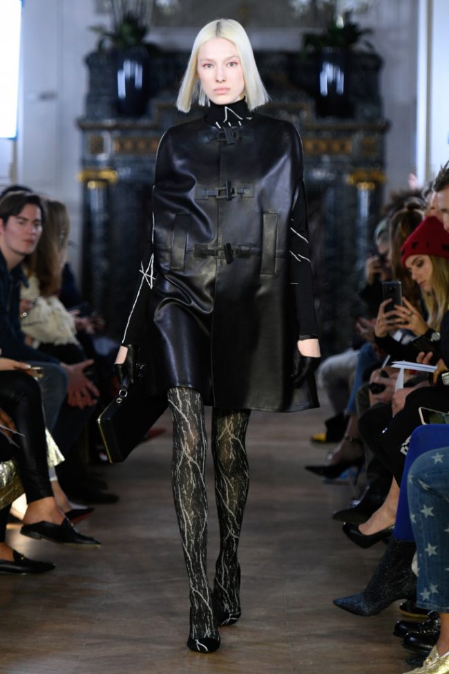 Guy Laroche RTW Fall 2019 Paris fashion Week