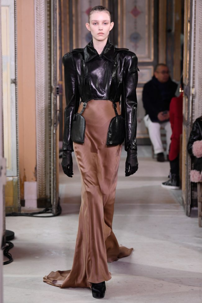 Olivier Theyskens RTW Fall 2019 Paris Fashion Week