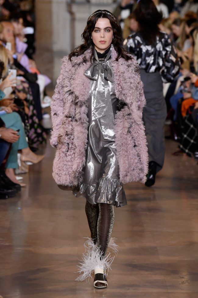 Paul and Joe RTW Fall 2019 Paris Fashion Week