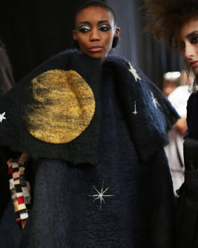Viktor & Rolf Fall 2019 Paris Couture
