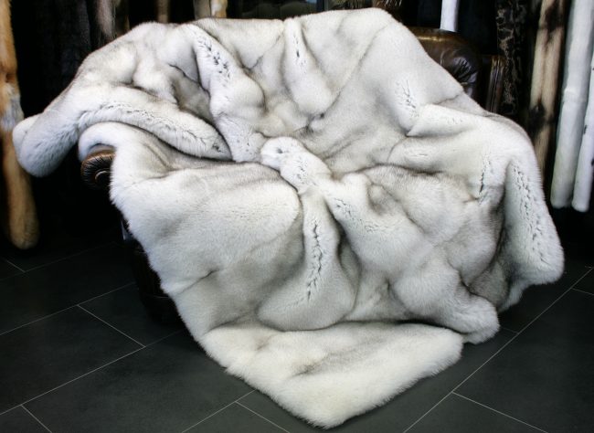 Blue Fox SAGA furs blanket home decor